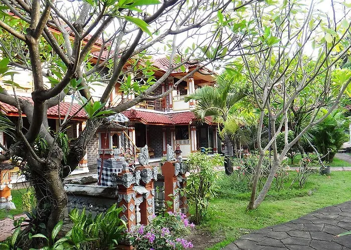 Bali Hotel 3*