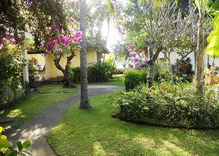 Hotel Bali 3*
